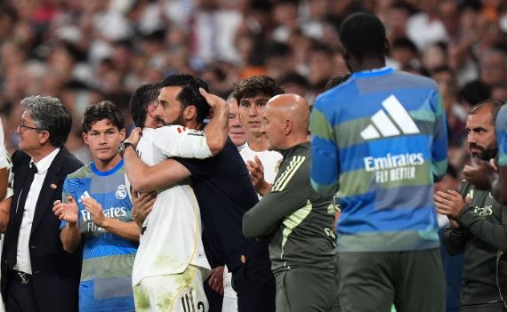 Ai sẽ thay thế Arbeloa sau mùa bóng này? Đội hình Real Madrid đang chờ người thay Arbeloa