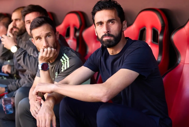 HLV Arbeloa xác nhận rời Real và không gia nhập BHL tương lai của đội bóng. HLV Arbeloa rời Real Madrid