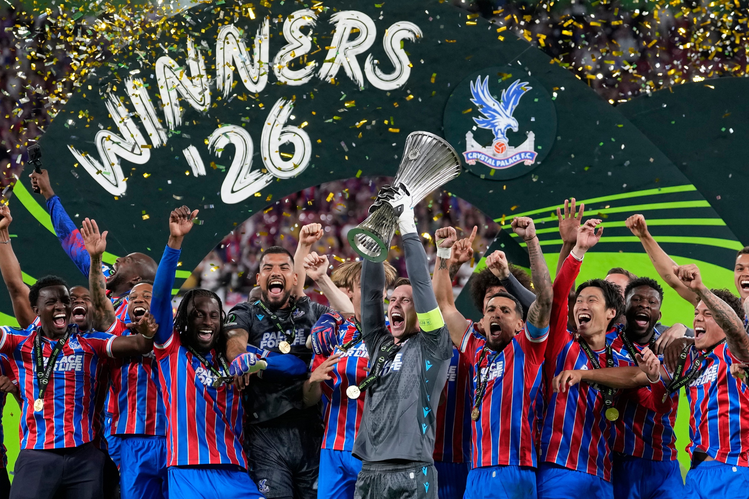 Crystal Palace vô địch UEFA Europa Conference Crystal Palace - Ảnh 1.