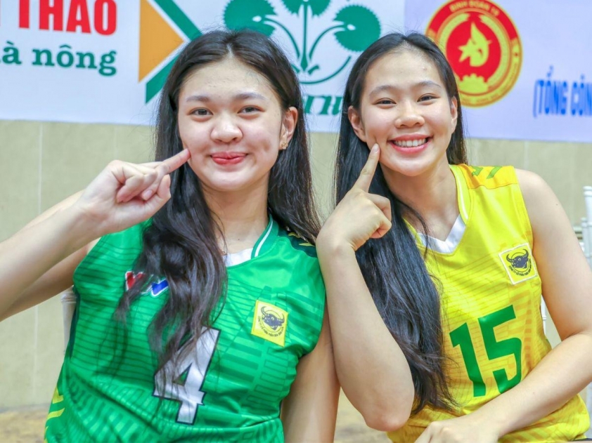 Trịnh Huỳnh Bảo Ngọc (trái) và Võ Thị Thảo Nguyên - hai tài năng trẻ sáng giá của VTV Bình Điền Long An