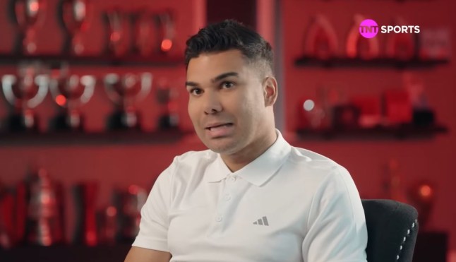 Casemiro khẳng định Carrick xứng đáng được trao cơ hội
