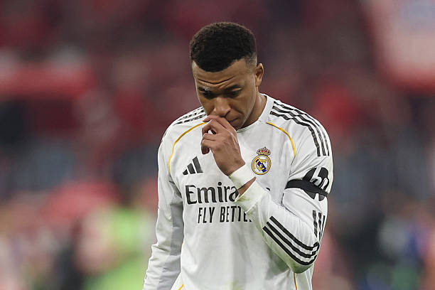 Mbappe chơi không thành công ở Real Madrid