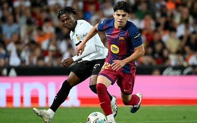 Sự thiếu tập trung khiến Barcelona để thua Valencia. Barcelona thi đấu mất tập trung trước Valencia