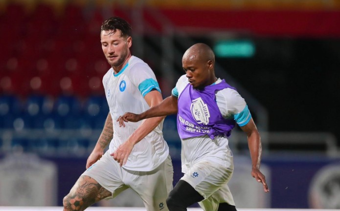 Chân sút Nam Định chuẩn bị cho cuộc tái đấu Selangor