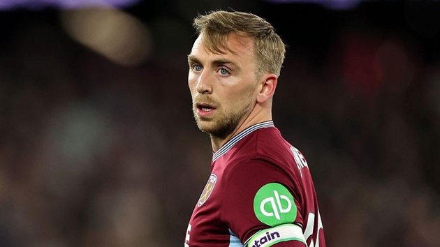 Bowen có thể ra đi nếu West Ham xuống hạng. Bowen có thể ra đi nếu West Ham xuống hạng.