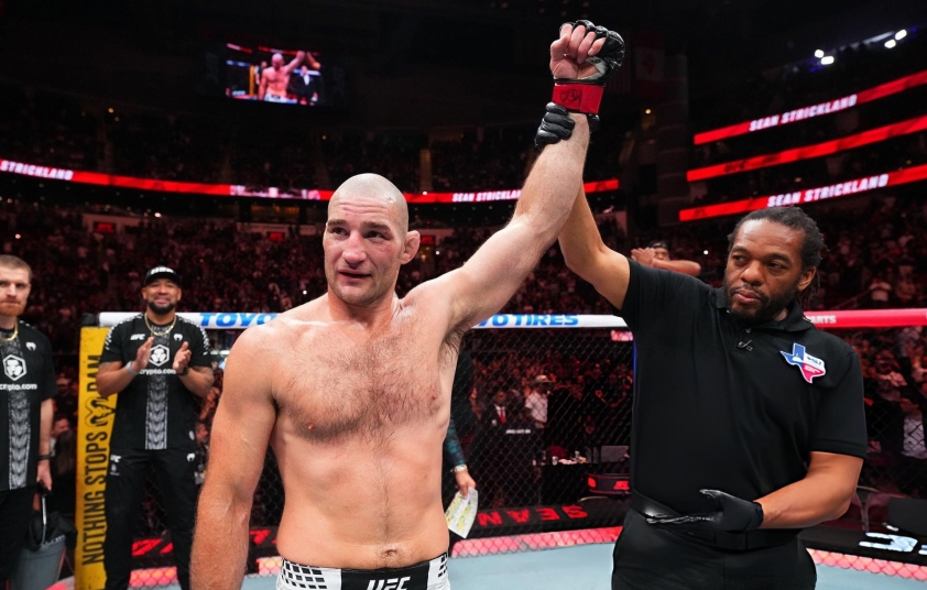 Sean Strickland phát ngôn gây sốc về Dana White