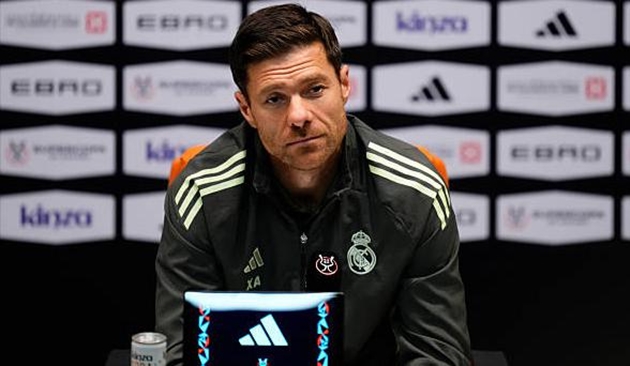 Xabi Alonso hối hận về quyết định làm HLV Real Madrid