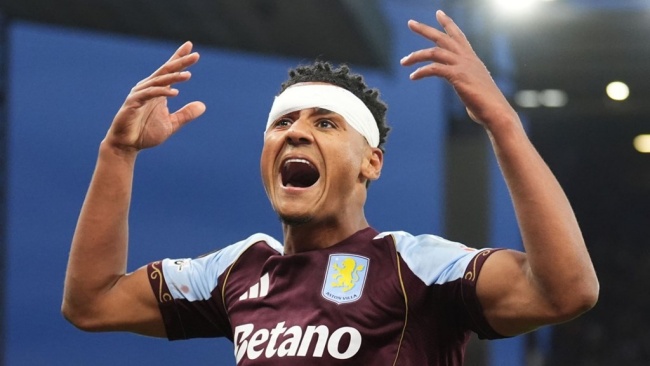 Ollie Watkins mở tỷ số trận đấu