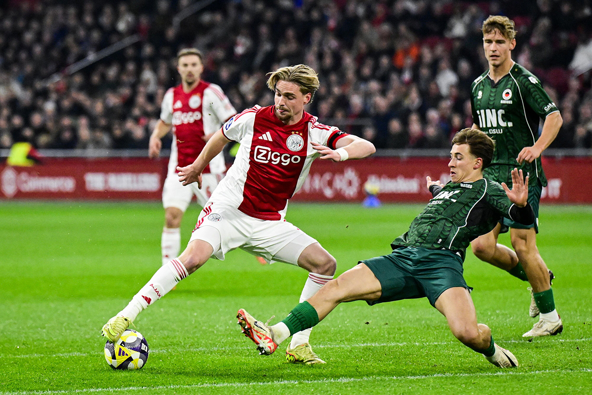 Ajax vs Benfica