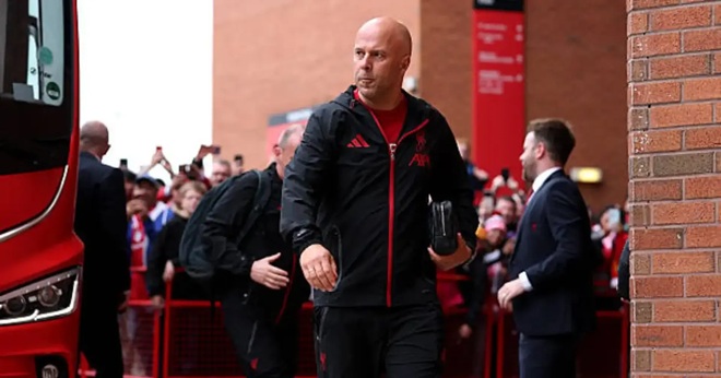 Slot đã giành danh hiệu lớn với Liverpool. Slot đã giành danh hiệu lớn với Liverpool.