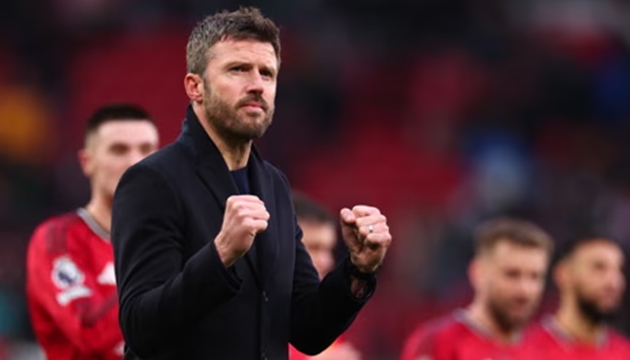 Michael Carrick sẽ làm huấn luyện viên trưởng Man Utd.