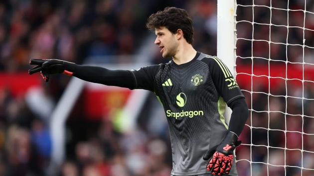 Lammens mang đến sự an tâm nơi khung gỗ Man United.