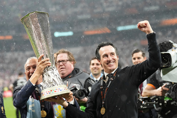 Unai Emery - Từ kẻ bị hoài nghi đến ông vua Europa League - Ảnh 1. HLV Unai Emery được ví von là ông vua của Europa League khi vô địch 5 lần cùng 4 CLB